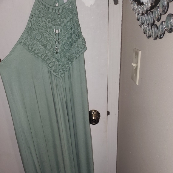 CY Boutique Sage Maxi Dress with Crochet Detail – Size Medium | NWOT - Picture 2 of 8
